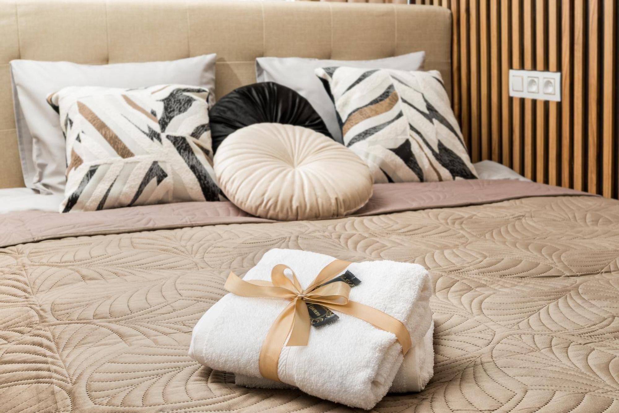Lovely Boutique 2x1br Nearby Chopin Airport & 15 Min To Centre By Tram Warschau